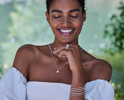 Modern Bride image